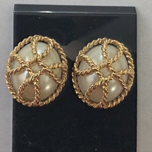 Vintage Caged (faux) Pearl Oval Earrings.  Large. Excellent Cond.